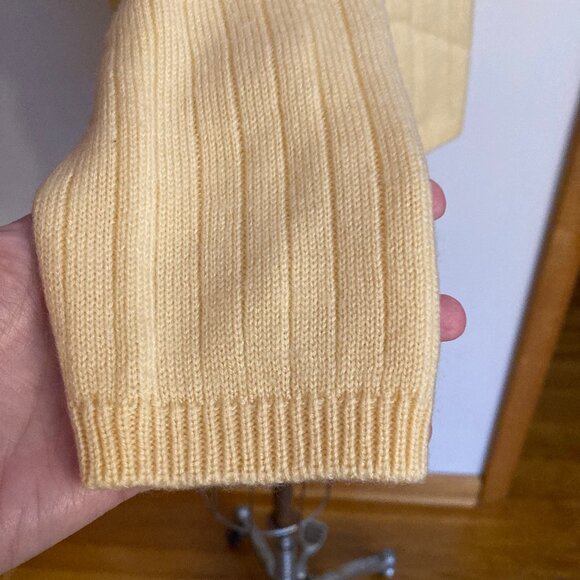 Sag Harbor Sweater - Picture 4 of 6